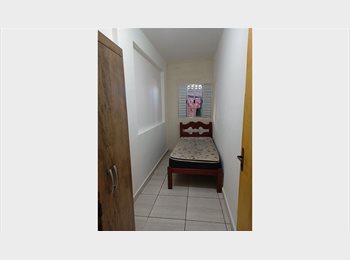 Roomgo BR - Quartos para alugar em guarulhos feminina, Guarulhos - R$ 670 Por mês