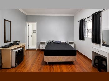 Roomgo BR - ApartSuíte 600mts Estação JuventusMooca CPTM, Mooca - R$ 1.800 Por mês
