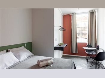 Roomgo BR - Studio em Pinheiros, Pinheiros - R$ 1.450 Por mês