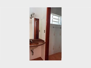 Roomgo BR - ALUGUEL SUÍTE PRIVATIVA, Mogi das Cruzes - R$ 1.500 Por mês