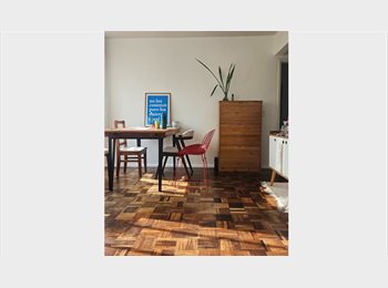 Roomgo BR - Quarto em apê compartilhado Juvevê, Curitiba - R$ 1.700 Por mês