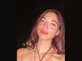 Roomgo BR - Paula Gomes - 18 - Curitiba