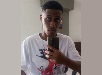 Roomgo BR - Lucas De Souza Vanderlei - 28 - Lapa