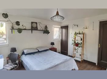 CompartoDepto CL - Amplia habitación con baño propio y terrazas, Bellavista, Providencia, Santiago Centro - CH$270.000 por mes