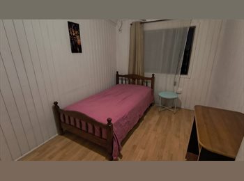 CompartoDepto CL - Pieza Amoblada en Las condes para persona sola, La Reina - CH$300.000 por mes