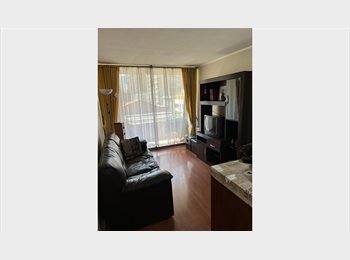 CompartoDepto CL - Arriendo habitación con baño privado, los gastos incluidos, Santiago Centro - CH$300.000 por mes