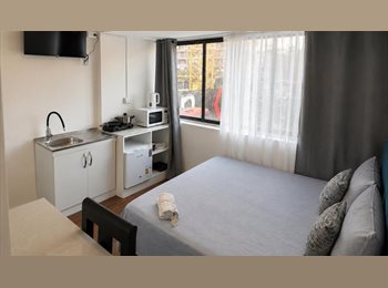CompartoDepto CL - Dptos Estudios las condes, Providencia - CH$450.000 por mes