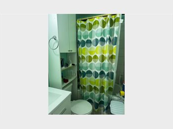 CompartoDepto CL - ¡Pieza con BAÑO PRIVADO! Solo un compañero en el depto. Excelente ambiente., Santiago - CH$200.000 por mes