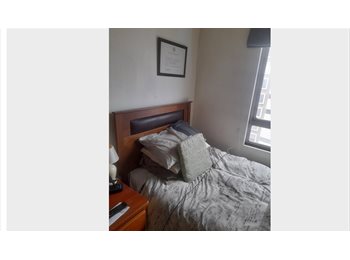 CompartoDepto CL - Las condes arriendo habitacion mujeres baño exclusivo, Vitacura - CH$400.000 por mes