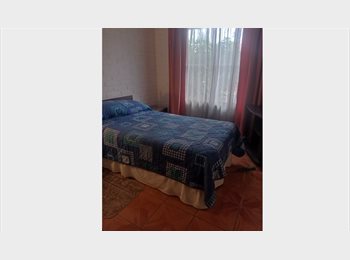 CompartoDepto CL - Arriendo habitación amplia, amoblada ,, La Florida - CH$180.000 por mes
