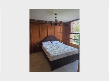 CompartoApto CO - Doble /2 Baños Sociales/Patio Bonito.Poblado.A4 cuadras Centro Ccial Oviedo y Sta Fe, Envigado - COP$ 1.550.000 por mes