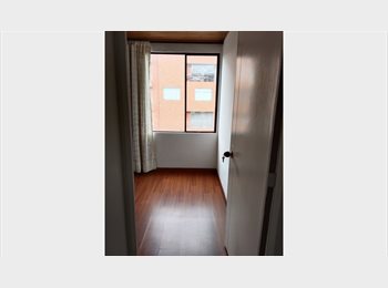 CompartoApto CO - Alcoba individual en arriendo + Parqueadero cubierto, Bogotá - COP$ 700.000 por mes