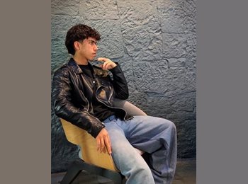CompartoApto CO - Javier - 18 - Bogotá