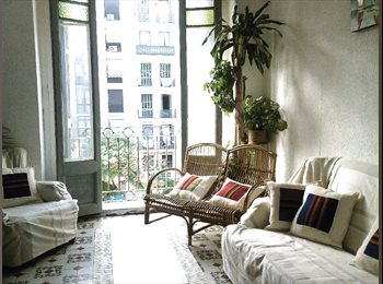 Roomgo ES - 1 NICE  ROOM IN A 115m2 BRIGHT FLAT SAN ANTONI (center) from sept, Ciutat Vella - 370 € por mes
