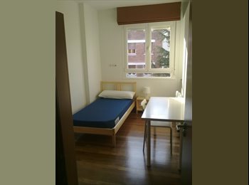 Roomgo ES - Habitación luminosa con baño privado, Bilbao - 495 € por mes