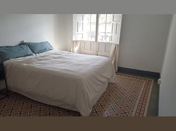 Roomgo ES - Habitación doble en piso compartido, Sevilla - 425 € por mes