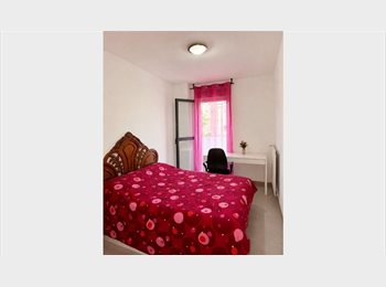 Roomgo ES - Habitación amplia en el Ensanche Sur de Alcorcón, Alcorcón - 600 € por mes