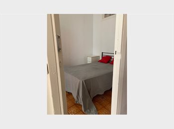 Roomgo ES - Habitación doble luminosa y amplia en Barcelona, Ciutat Vella - 850 € por mes