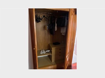 Roomgo ES - Espectacular habitación principal con jacuzzi privado y terraza en Benalúa (A 5 min del centro y 10 , Alicante - 650 € por mes