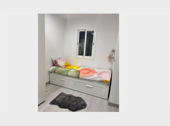 Roomgo ES - Habitación doble para chica piso recién reformado, L'hospitalet - 520 € por mes