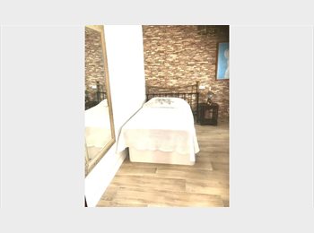 Roomgo ES - Estupendas habitaciones en piso recién reformado, Alicante - 470 € por mes