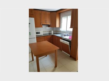 Roomgo ES - Facultad de Ciencias, Granada - 335 € por mes