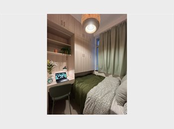 Roomgo HK - Fortress Hill | 3BR Apartment (Furnished) | 1-Month+, Tsim Sha Tsui - HKD32,900 pcm