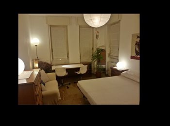 Roomgo IT - 2Rooms last floor - NAVIGLI - NABA - IULM | 2 stanze ultimo piano  MM Famagosta, Navigli - Ticinese - Pta Genova - Lorenteggio - 780 € al mese