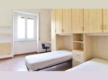 Roomgo IT - STANZA CON 2 LETTI PER  ERASMUS, Bologna-Nomentano - 900 € al mese