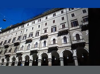 Roomgo IT - stanza arredata, Torino - 350 € al mese