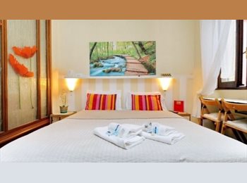 Roomgo IT - Posto letto in camera doppia, S.Giovanni - Appia Nuova - 475 € al mese