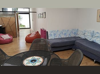 Roomgo IT - Tre stanze singole MM Sesto Rondó, Sesto San Giovanni - 550 € al mese
