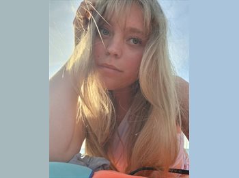 Roomgo IT - SOPHIE - 19 - Roma