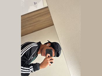 Roomgo MX - Francesco - 26 - León