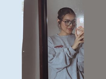 Roomgo MX - Elizabeth  - 24 - Monterrey