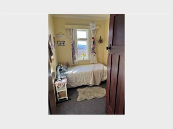 Roomgo NZ - A tucked away haven, New Zealand - $150 pw
