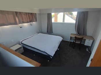 Roomgo NZ - Ensuit Room in Fairfield, Hamilton - $250 pw