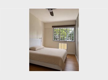 Roomgo SG - Master bedroom near Bedok Reservoir MRT, Bedok - $1,600 pm