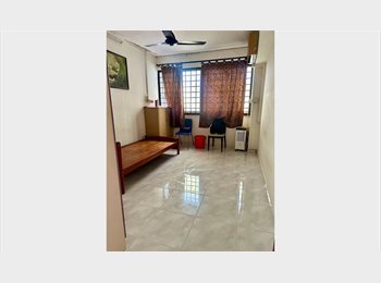 Roomgo SG - Common Room for Rent , Choa Chu Kang - $1,000 pm