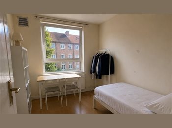 Roomgo UK - Bright & Spacious Double Room – Elephant & Castle, Walworth - £875 pcm