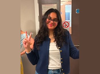 Roomgo UK - Alisha - 22 - Old Town