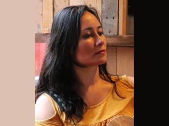 Roomgo UK - Jenny - 47 - Bromley