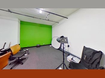 Roomgo US - Artist Haven | Affordable Housing in Downtown LA, Financial District - $645 pm