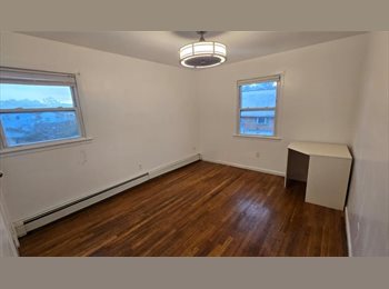 Roomgo US - Bright Room Available in Spacious Shared Apartment, Hackensack - $1,000 pm