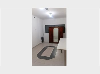 Roomgo AR - habitación individual para mujer, La Plata - AR$ 360.000 pm