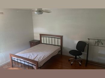 Roomgo AU - Room King Size, Ravenhall - $250 pw