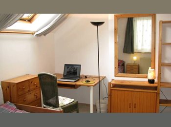 Appartager BE - room for internships/young professionals, Anderlecht - 700 € pm