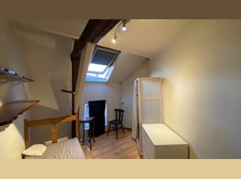 Appartager BE - Cosy room in original community house, Saint Gilles Sint Gillis - 605 € pm