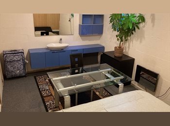 Appartager BE - Chambre en sous-sol de 17m2, Louvain-la-Neuve - 500 € pm