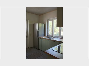 Appartager BE - Chambre 12m2 -RdC – Colocation – Gembloux – Maison rénovée/meublée/jardin, proche Agro-Bio Tech, Gembloux - 375 € pm